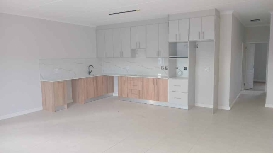 To Let 3 Bedroom Property for Rent in Sandown Western Cape